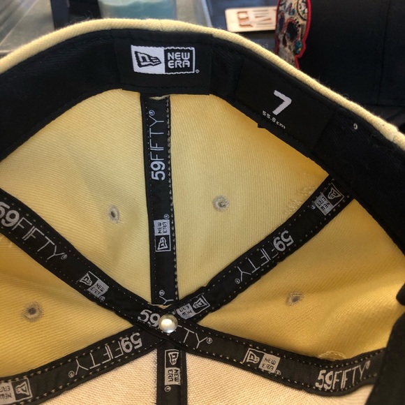 Notre Dame Gold and Navy Authentic New Era - Picture 3 of 3